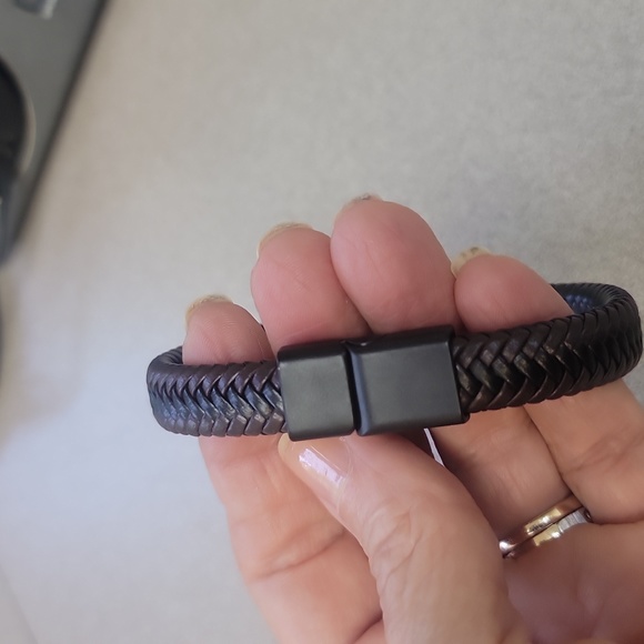 Men's Leather Open Bangle, Multi-size  Woven  Leather Hand Rope - Picture 7 of 7